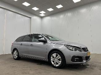 Unfallwagen Peugeot 308 SW 1.2 PureTech Executive Panoramadak Navi Clima 2019/8