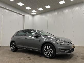 skadebil auto Volkswagen Golf 1.0 5-drs Navi Clima 2018/11
