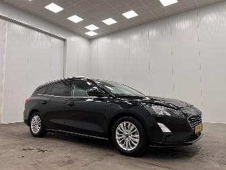 uszkodzony samochody osobowe Ford Focus Wagon 1.0 Autom. EcoBoost Titanium Navi Clima 2020/3