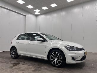 Auto incidentate Volkswagen e-Golf E-Dition 5-drs Navi Clima 2020/2