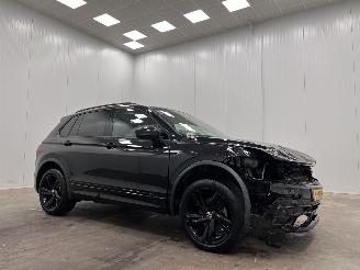 damaged passenger cars Volkswagen Tiguan 1.5 TSI DSG R-Line Business Navi Clima 2023/12