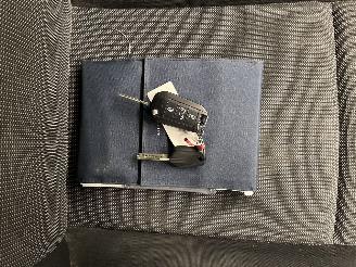 Peugeot Partner 1.6 BlueHDI Airco picture 13