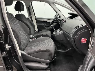 Citroën C4 Picasso 1.6 VTi Seduction Clima picture 9
