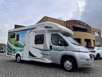 skadebil camper Chausson  Flash 26 2.3 MultiJet 109kw M13 Sunroof Airco 2013/4