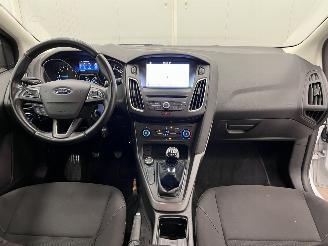 Ford Focus Wagon 1.5 TDCI Lease Edition Navi Airco picture 11