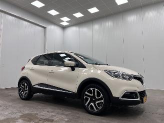 Unfallwagen Renault Captur 0.9 TCe Dynamique Navi Clima 2013/11