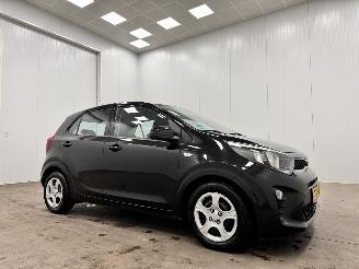 Vaurioauto  passenger cars Kia Picanto 1.0 CVVT PlusLine Airco 2019/4