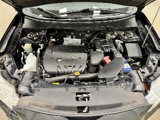 Mitsubishi Outlander 2.0 Edition One Navi  Clima picture 15