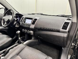 Mitsubishi Outlander 2.0 Edition One Navi  Clima picture 12
