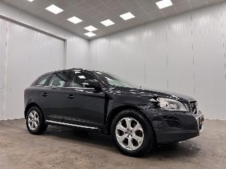 uszkodzony samochody osobowe Volvo Xc-60 2.4 D5 Autom. AWD Summum Navi Clima 2012/1