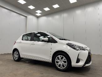 Schadeauto Toyota Yaris 1.0 VVT-i Energy 5-drs Navi Clima 2018/10