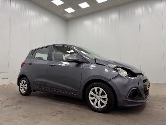 Voiture accidenté Hyundai I-10 1.0i i-Motion Comfort Plus Airco 2013/10