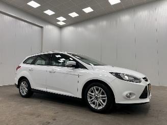 Coche accidentado Ford Focus Wagon 1.0 EcoBoost Clima 2013/5