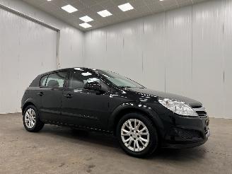 krockskadad bil auto Opel Astra  2026/1
