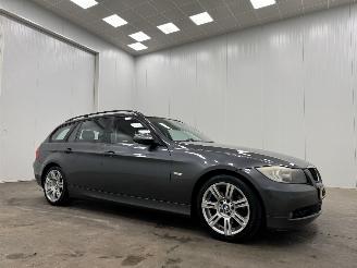 damaged passenger cars BMW 3-serie Touring 318i Business Line Clima 2008/1