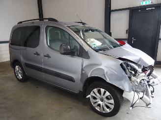 Salvage car Citroën Berlingo 1.2 THP 2018/3