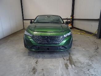 Salvage car Peugeot 308 1.6 THP HYBRIDE AUTOMAAT 2023/10