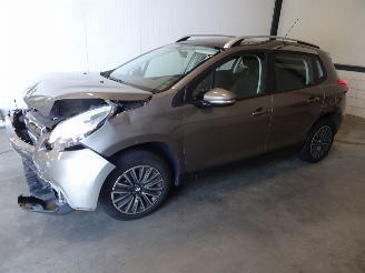 Démontage voiture Peugeot 2008 1.2 VTI 2016/4