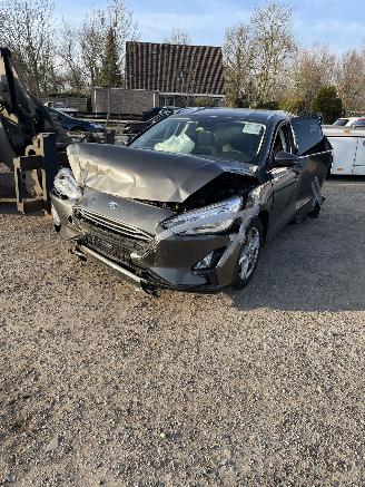 Auto da rottamare Ford Focus 1.0 ecoboost titanium business 2019/1
