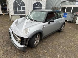 Mini Cooper Mini One/Cooper (R50), Hatchback, 2001 / 2007 1.6 16V Cooper picture 3