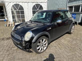 Mini Cooper Mini One/Cooper (R50), Hatchback, 2001 / 2007 1.6 16V One picture 3