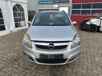 Opel Zafira Zafira (M75), MPV, 2005 / 2015 1.6 16V picture 2