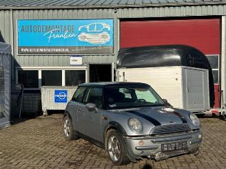 Sloopauto Mini Cooper Mini One/Cooper (R50), Hatchback, 2001 / 2007 1.6 16V Cooper 2002/1