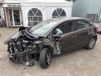 Kia Rio Rio III (UB), Hatchback, 2011 / 2017 1.2 CVVT 16V picture 3