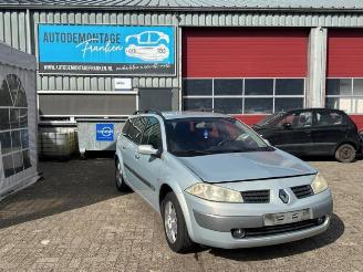 Salvage car Renault Mégane Megane II Grandtour (KM), Combi 5-drs, 2003 / 2009 1.6 16V 2004/2