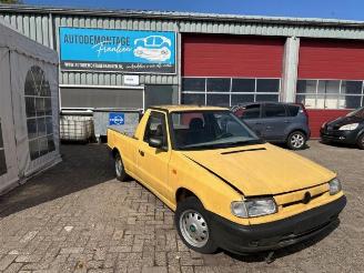 Salvage car Skoda Felicia Felicia Fun (797), Pick-up, 1995 / 2002 1.9 D 2000/7