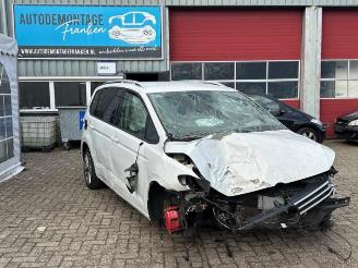 Uttjänta bilar auto Volkswagen Touran Touran (5T1), MPV, 2015 2.0 TDI 150 2017/6