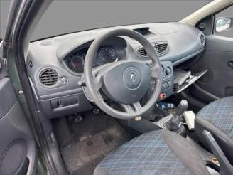 Renault Clio Clio III (BR/CR), Hatchback, 2005 / 2014 1.2 16V 75 picture 4