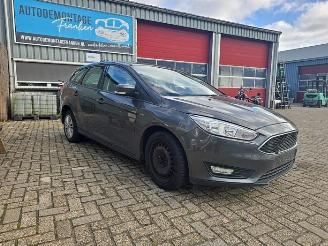 Uttjänta bilar auto Ford Focus Focus 3 Wagon, Combi, 2010 / 2020 1.0 Ti-VCT EcoBoost 12V 100 2015/1