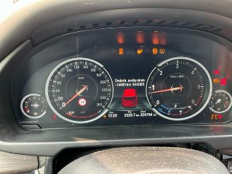 BMW X5 30 d VERBRUIKT OLIE xDrive picture 13