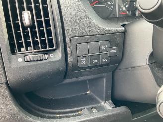 Opel Movano 2.2 L3H2 picture 13