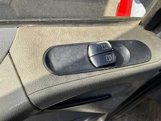 Mercedes Vito 109 CDi picture 10