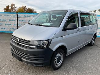krockskadad bil auto Volkswagen Transporter 2.0 TDi Kombi 2018/3