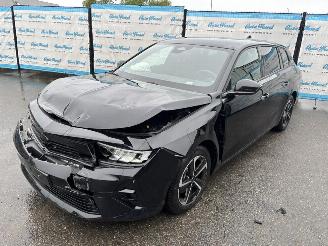krockskadad bil auto Opel Astra Sports Tourer GS 1.2 Turbo (96 KW) 360° | Sitzh. 2025/2