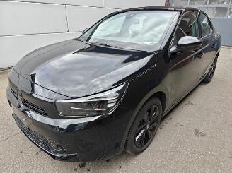 damaged passenger cars Opel Corsa GS.1.2 Direct Injection Turbo 74 kW(100 PS)48V Hybrid.6-Gang-Doppelkupplungsgetriebe(eDCT) 2025/3