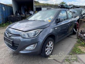 Uttjänta bilar auto Hyundai I-20 i20, Hatchback, 2008 / 2015 1.2i 16V 2014/2