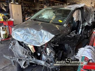 Dezmembrări autoturisme Volkswagen Touran Touran (5T1), MPV, 2015 1.6 TDI 2016/2