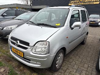 Unfallwagen Opel Agila  2003/7