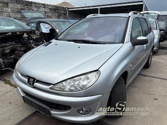 Autoverwertung Peugeot 206 206 SW (2E/K), Combi, 2002 / 2007 1.6 16V 2005/4
