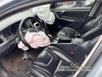 Volvo V-60 V60 I (FW/GW), Combi, 2010 / 2018 2.4 D6 20V Plug-in Hybrid AWD picture 14