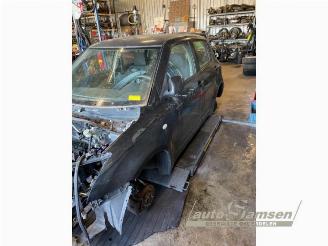 Auto da rottamare Suzuki Swift Swift (ZA/ZC/ZD1/2/3/9), Hatchback, 2005 / 2011 1.3 VVT 16V 2007/5