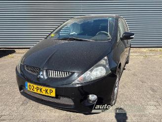 Vrakbiler auto Mitsubishi Grandis Grandis (NA), MPV, 2004 / 2010 2.4 16V MIVEC 2004/8