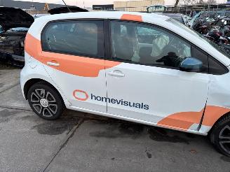 Volkswagen Up!  picture 8