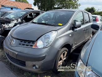 Coche siniestrado Nissan Note Note (E11), MPV, 2006 / 2013 1.4 16V 2006/5