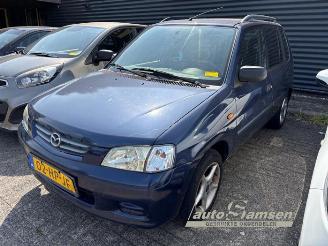 Vrakbiler auto Mazda Demio Demio (DW), MPV, 1996 / 2003 1.5 16V 2001/10