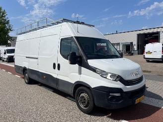 skadebil bedrijf Iveco Daily 35S14 2.3D  HIMATIC L4H2 MAXI KLIMA AIRCO KLIMA EURO6 2017/9